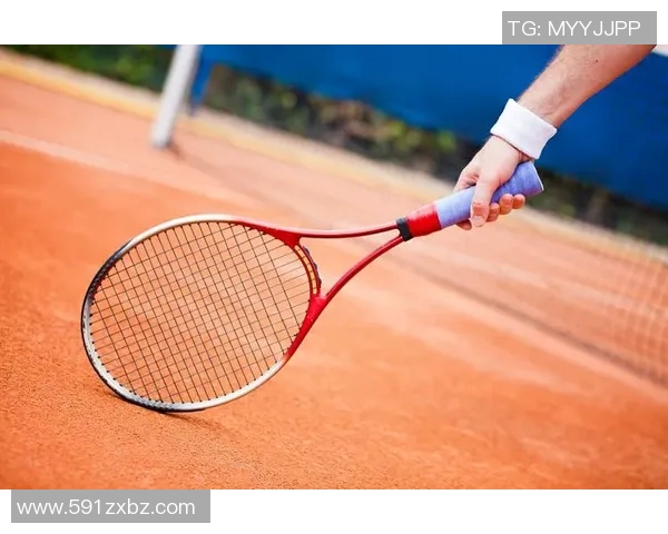 网球装备选购指南：精选舒适时尚球衣推荐助你提升比赛表现